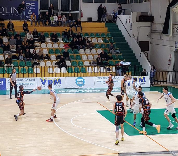 https://www.basketmarche.it/immagini_articoli/02-02-2025/porto-sant-elpidio-basket-impone-pisaurum-pesaro-600.jpg