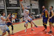 https://www.basketmarche.it/immagini_articoli/04-01-2025/olimpia-castello-2010-prova-colpo-campo-loreto-pesaro-120.jpg