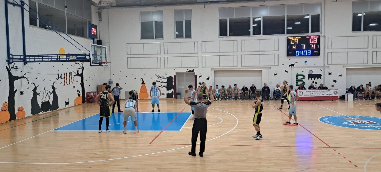 https://www.basketmarche.it/immagini_articoli/04-11-2024/basket-terni-porta-casa-vittoria-consecutiva-600.jpg