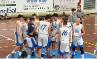 https://www.basketmarche.it/immagini_articoli/04-12-2019/under-gold-lucky-wind-foligno-supera-volata-basket-terni-120.png