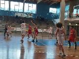 https://www.basketmarche.it/immagini_articoli/05-05-2019/regionale-playout-netta-vittoria-amatori-severino-sacrata-porto-potenza-120.jpg