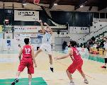 https://www.basketmarche.it/immagini_articoli/05-10-2024/porto-sant-elpidio-basket-esordio-campionato-pallacanestro-urbania-120.jpg