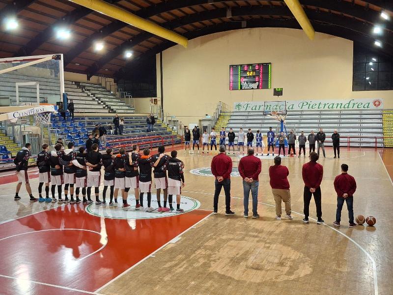 https://www.basketmarche.it/immagini_articoli/06-01-2025/basket-ferentino-batte-pescara-basket-continua-correre-600.jpg