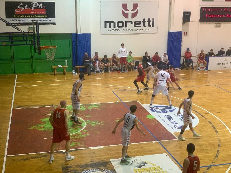 https://www.basketmarche.it/immagini_articoli/06-02-2025/pallacanestro-pedaso-coach-cappella-miei-ragazzi-hanno-dimostrato-ancora-volta-loro-voglia-vincere-600.jpg