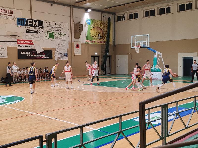 https://www.basketmarche.it/immagini_articoli/06-02-2025/pallacanestro-urbania-coach-donati-abbiamo-giocato-gara-solida-vedo-miglioramenti-costanti-parte-nostri-giovani-600.jpg