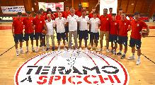 https://www.basketmarche.it/immagini_articoli/06-10-2024/tasp-teramo-sfida-recanati-coach-stirpe-grinta-difesa-esaltare-nostri-tifosi-120.jpg