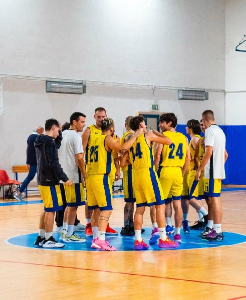 https://www.basketmarche.it/immagini_articoli/08-02-2025/castelfidardo-prende-punti-ancona-600.jpg