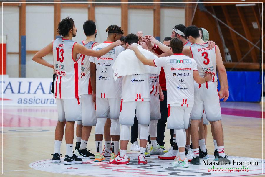 https://www.basketmarche.it/immagini_articoli/08-03-2021/teramo-spicchi-sconfitta-roseto-coach-salvemini-dispiace-tantissimo-societ-tifosi-600.jpg