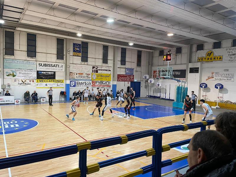 https://www.basketmarche.it/immagini_articoli/09-02-2025/prova-forza-baskrs-forlimpopoli-campo-bartoli-mechanics-600.jpg