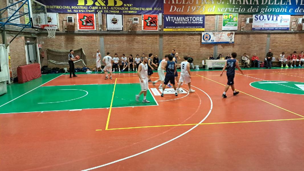 https://www.basketmarche.it/immagini_articoli/09-11-2024/favl-viterbo-supera-volata-basket-passignano-600.jpg