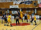 https://www.basketmarche.it/immagini_articoli/10-02-2025/basket-gubbio-mosciano-terza-vittoria-fila-120.jpg