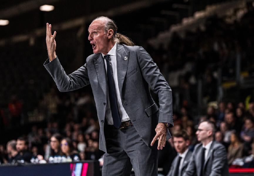 https://www.basketmarche.it/immagini_articoli/11-01-2025/virtus-coach-ivanovic-sono-davvero-contento-miei-giocatori-hanno-messo-tutto-campo-600.jpg