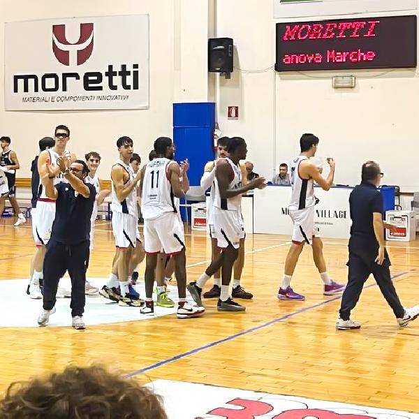 https://www.basketmarche.it/immagini_articoli/11-11-2024/virtus-civitanova-esulta-finale-bramante-pesaro-continua-correre-600.jpg