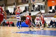 https://www.basketmarche.it/immagini_articoli/12-01-2025/niente-fare-pallacanestro-senigallia-campo-attila-porto-recanati-120.jpg