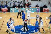 https://www.basketmarche.it/immagini_articoli/12-01-2025/scanzi-subito-decisivo-janus-fabriano-batte-pielle-livorno-super-difesa-120.jpg