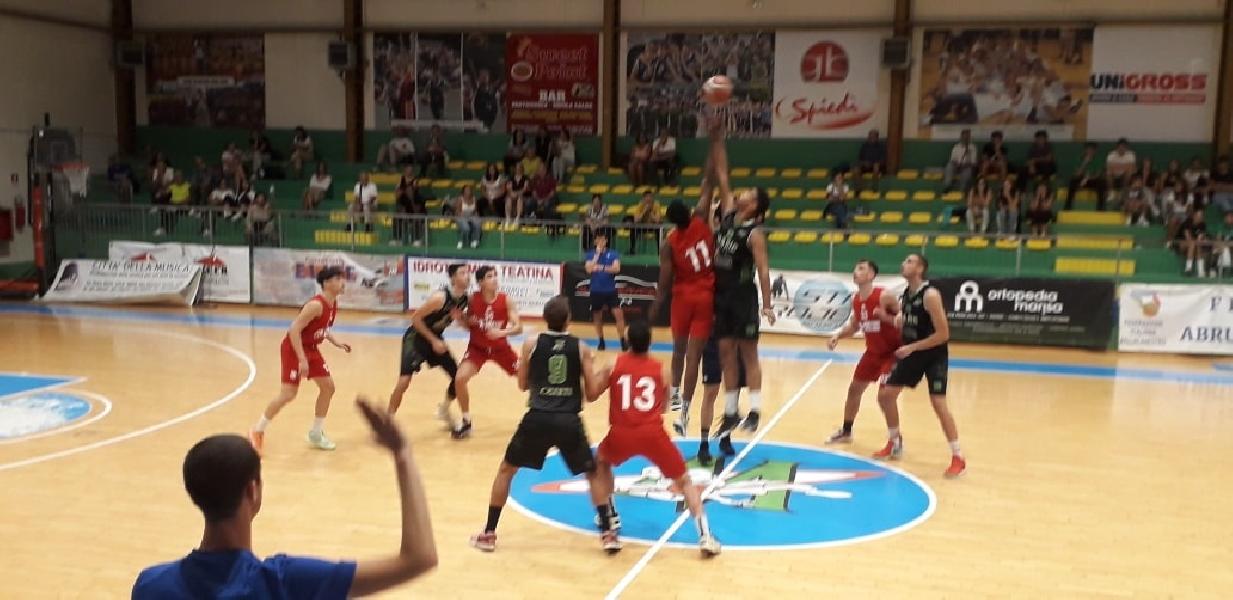 https://www.basketmarche.it/immagini_articoli/12-09-2024/amatori-pescara-buone-indicazioni-test-amichevole-magic-basket-chieti-600.jpg