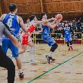 https://www.basketmarche.it/immagini_articoli/13-01-2025/niente-fare-porto-sant-elpidio-basket-campo-capolista-120.jpg