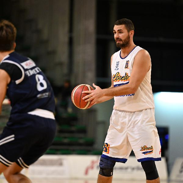 https://www.basketmarche.it/immagini_articoli/13-02-2025/loreto-pesaro-sfida-esperia-cagliari-capitan-broglia-giochiamo-casa-vogliamo-partire-piede-giusto-600.jpg