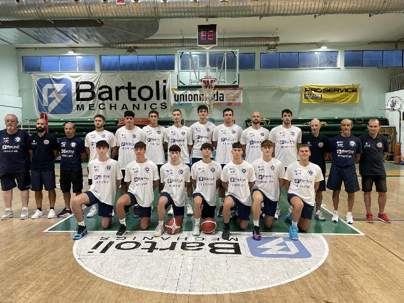 https://www.basketmarche.it/immagini_articoli/14-09-2024/bartoli-mechanics-pronta-esordio-primo-test-pallacanestro-urbania-600.jpg