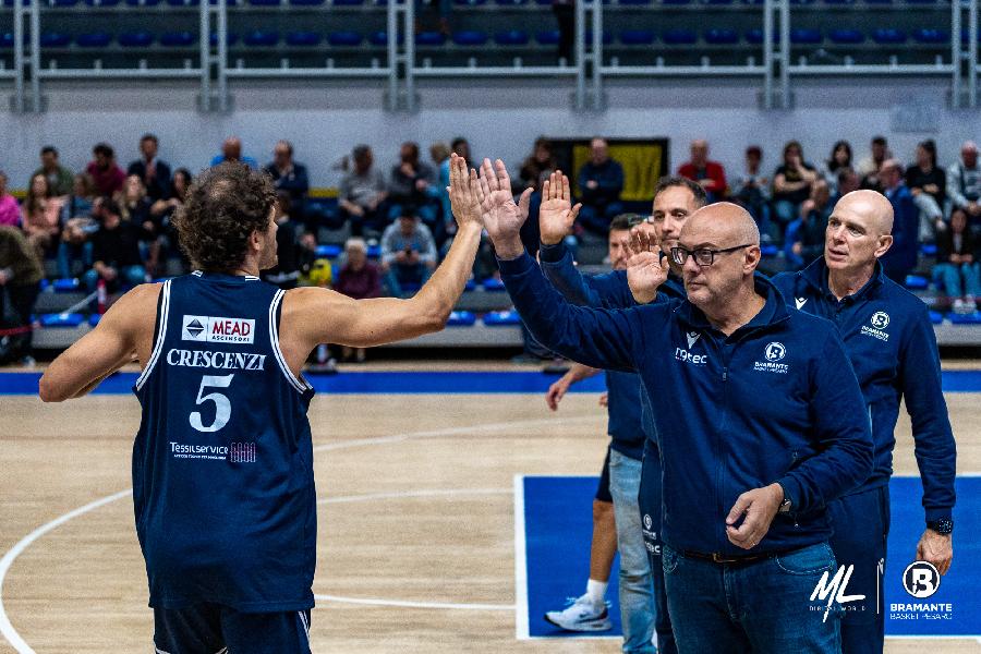 https://www.basketmarche.it/immagini_articoli/15-10-2024/bramante-coach-nicolini-vittoria-importante-soprattutto-prestazione-fatta-600.jpg