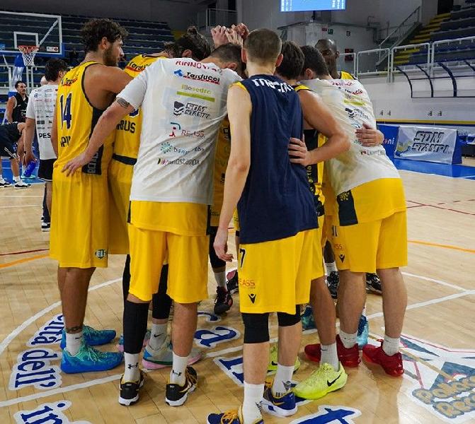 https://www.basketmarche.it/immagini_articoli/16-01-2025/pallacanestro-recanati-siamo-abbiamo-alcuna-voglia-lasciare-nulla-intentato-600.jpg