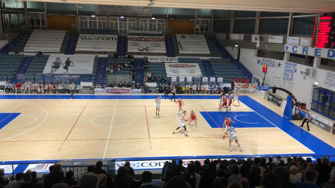 https://www.basketmarche.it/immagini_articoli/16-02-2025/vigor-matelica-vince-nettamente-sfida-campo-stella-azzurra-viterbo-600.jpg