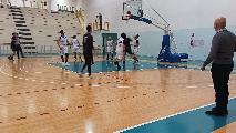 https://www.basketmarche.it/immagini_articoli/16-12-2024/basket-todi-mani-vuote-alba-adriatica-tante-recriminazioni-conduzione-arbitrale-120.jpg