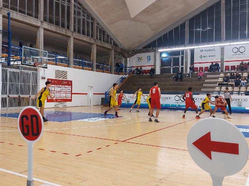 https://www.basketmarche.it/immagini_articoli/17-11-2024/basket-fanum-supera-volata-pallacanestro-urbania-600.jpg