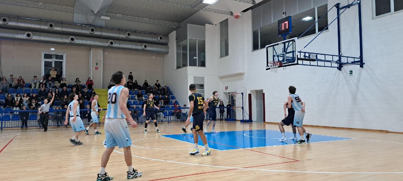 https://www.basketmarche.it/immagini_articoli/18-01-2025/vittoria-esterna-fratta-umbertide-campo-basket-passignano-600.jpg