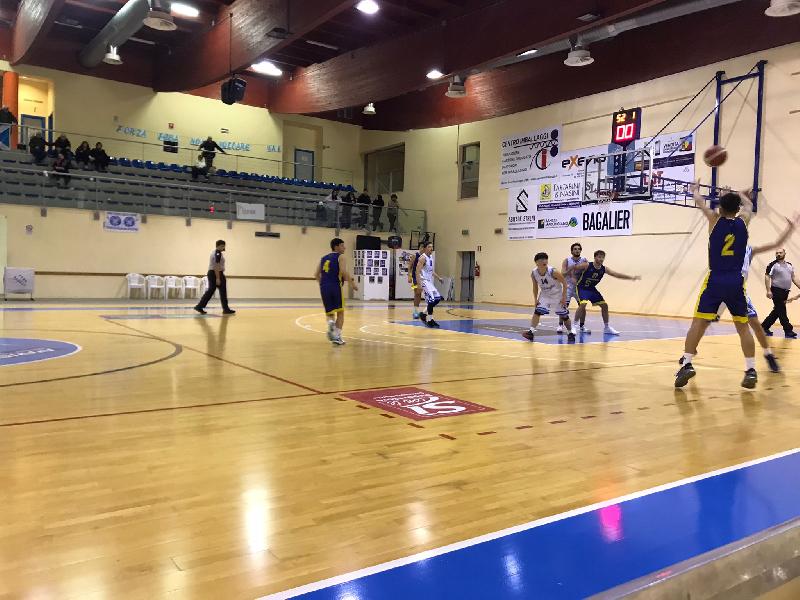 https://www.basketmarche.it/immagini_articoli/19-01-2025/castelfidardo-passa-senza-problemi-campo-feba-civitanova-resta-imbattuta-600.jpg