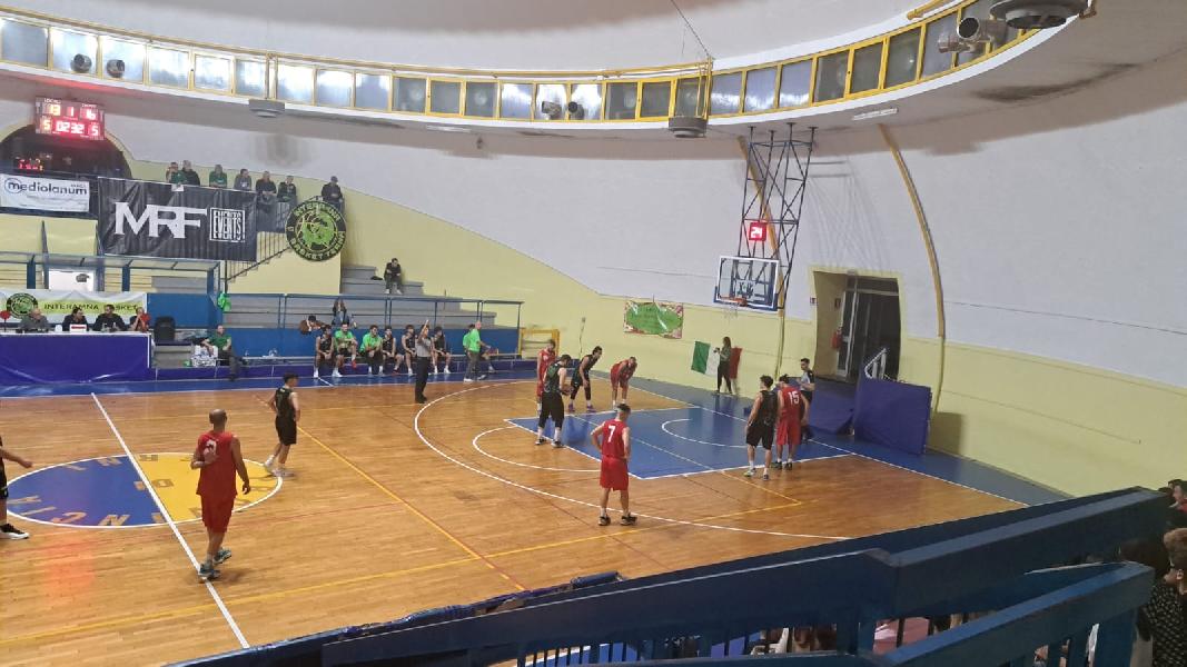 https://www.basketmarche.it/immagini_articoli/19-10-2024/interamna-terni-ritrova-vittoria-favl-viterbo-600.jpg