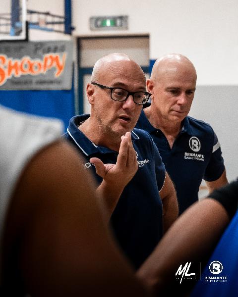 https://www.basketmarche.it/immagini_articoli/19-11-2024/bramante-coach-nicolini-prova-corale-positiva-deve-dare-fiducia-prossime-partite-600.jpg