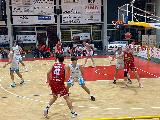 https://www.basketmarche.it/immagini_articoli/20-10-2024/pallacanestro-senigallia-allunga-finale-passa-campo-olimpia-castello-2010-120.jpg