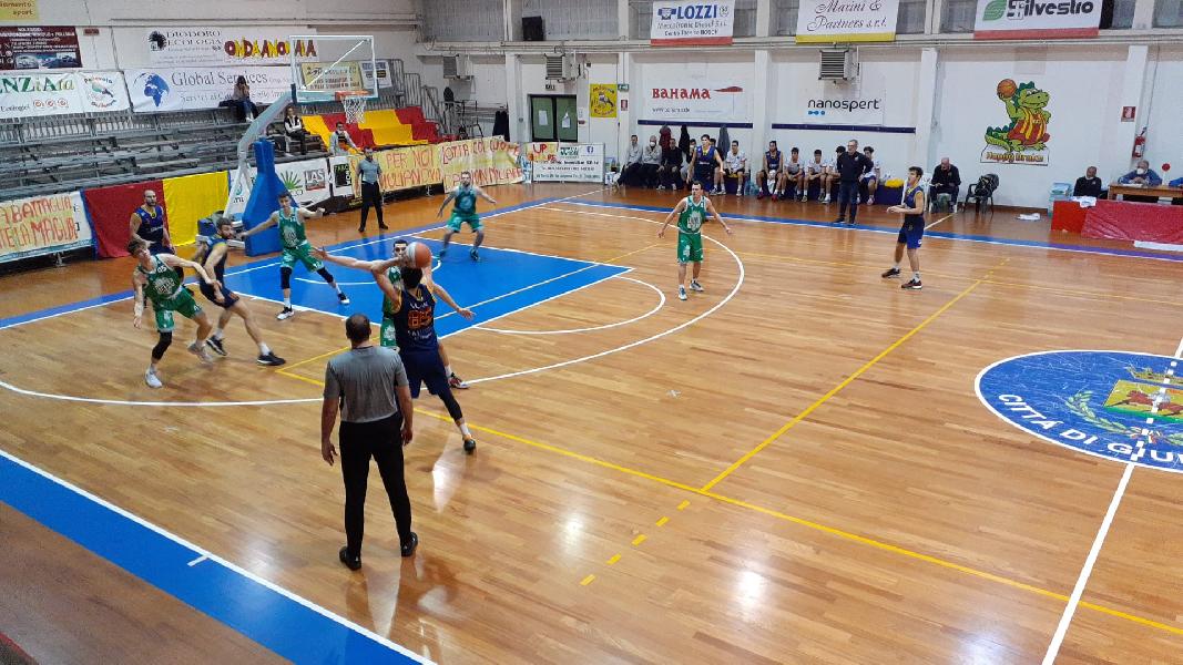 https://www.basketmarche.it/immagini_articoli/21-02-2022/niente-fare-giulia-basket-campetto-ancona-600.jpg