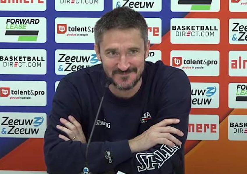 https://www.basketmarche.it/immagini_articoli/21-02-2025/italbasket-coach-pozzecco-ragazzi-hanno-disputato-partita-pazzesca-sono-orgoglioso-questa-squadra-600.jpg