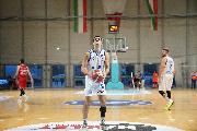 https://www.basketmarche.it/immagini_articoli/21-10-2024/super-beck-interrompe-serie-positiva-janus-fabriano-120.jpg