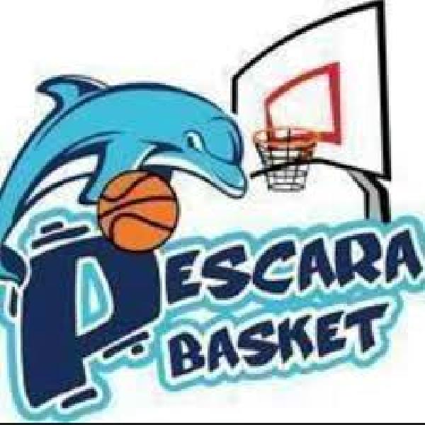 https://www.basketmarche.it/immagini_articoli/21-12-2024/pescara-basket-ritrova-vittoria-centro-basket-mondragone-600.jpg