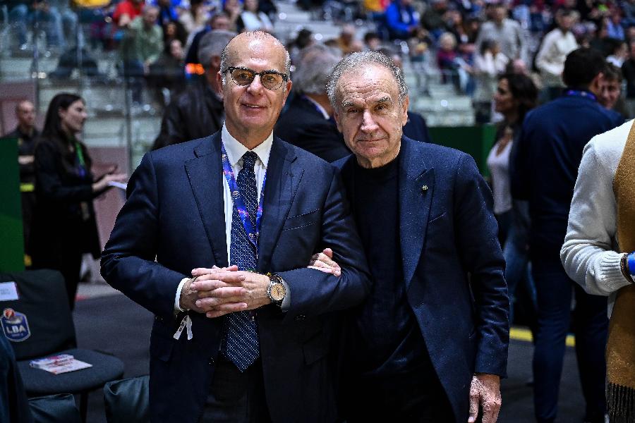 https://www.basketmarche.it/immagini_articoli/21-12-2024/presidente-gandini-complimenti-petrucci-trover-massima-collaborazione-disponibilit-600.jpg