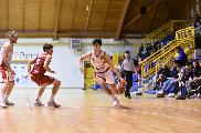 https://www.basketmarche.it/immagini_articoli/22-02-2025/vigor-matelica-attende-visita-amatori-pescara-120.jpg