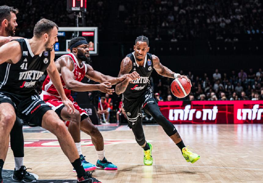 https://www.basketmarche.it/immagini_articoli/22-09-2024/olimpia-milano-supera-virtus-bologna-dopo-supplementare-vince-supercoppa-600.jpg