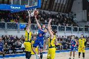 https://www.basketmarche.it/immagini_articoli/22-11-2024/pall-recanati-coach-chiara-vittoria-derby-permette-affrontare-matelica-modo-tranquillo-120.jpg