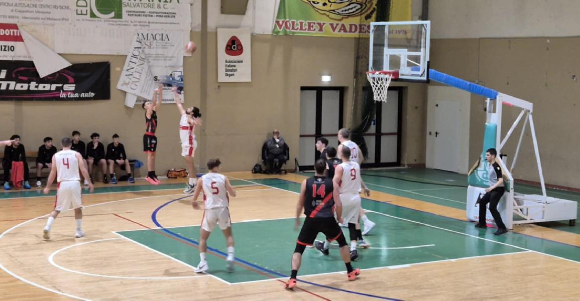 https://www.basketmarche.it/immagini_articoli/22-12-2024/baskrs-forlimpopoli-espugnano-campo-pallacanestro-urbania-600.jpg