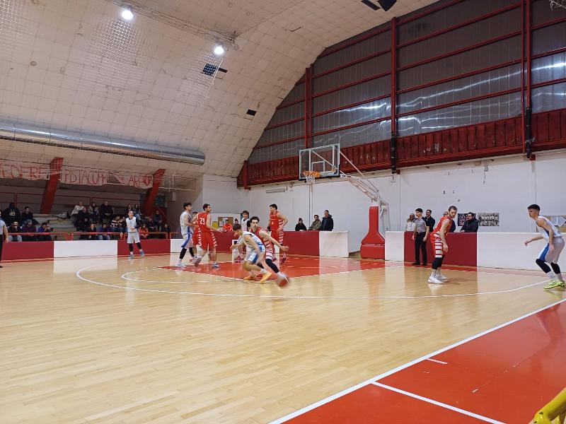 https://www.basketmarche.it/immagini_articoli/23-01-2025/basket-tolentino-coach-picotti-sabato-avremo-bisogno-grande-aiuto-parte-nostri-tifosi-600.jpg