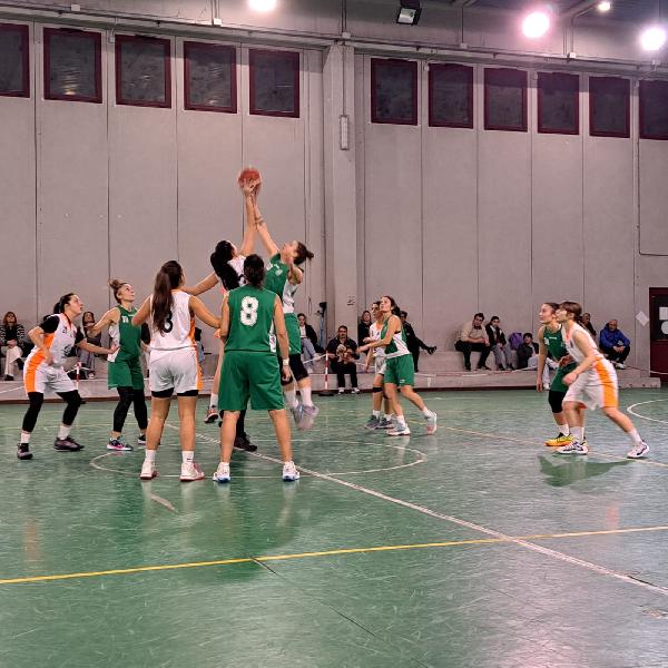 https://www.basketmarche.it/immagini_articoli/23-12-2024/ancona-spoleto-vittoria-consecutiva-600.jpg