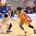 https://www.basketmarche.it/immagini_articoli/23-12-2024/pesaro-khalil-ahmad-giochiamo-maggiore-facilit-troviamo-molto-meglio-gioco-squadra-120.png