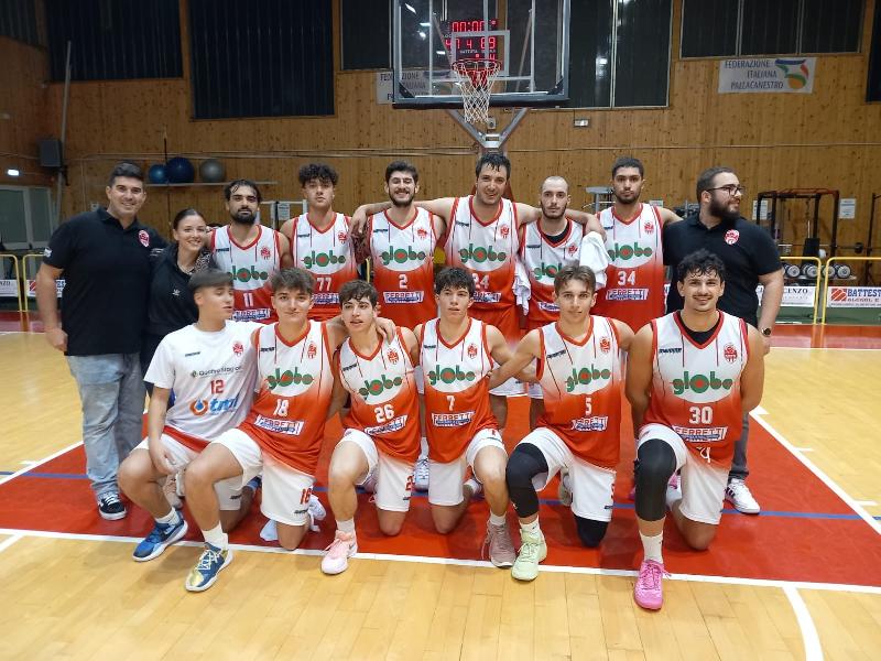 https://www.basketmarche.it/immagini_articoli/24-10-2024/nova-farnese-campli-vince-posticipo-campo-pallacanestro-roseto-600.jpg