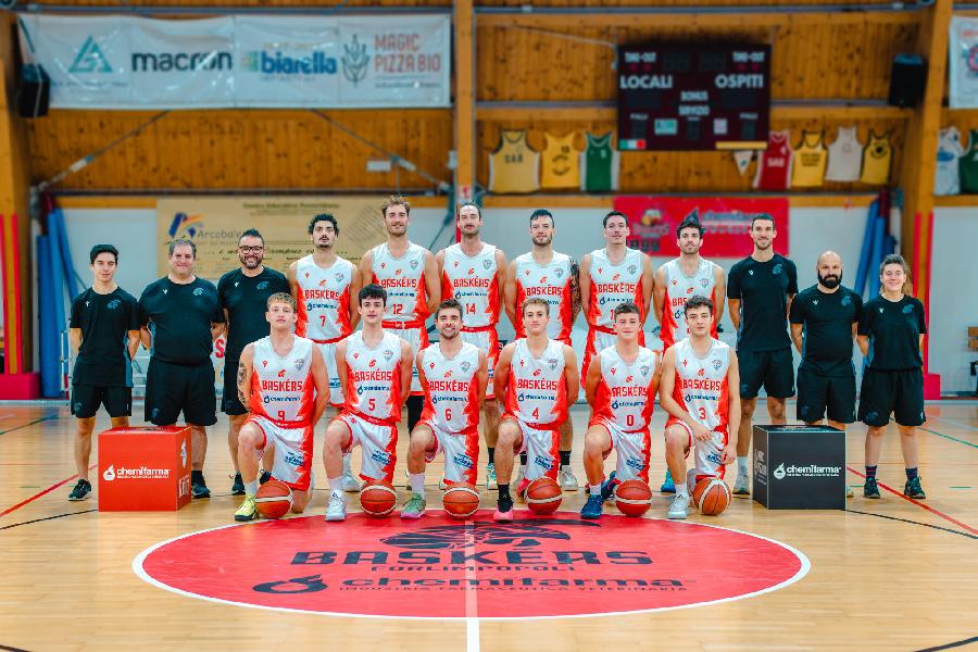 https://www.basketmarche.it/immagini_articoli/24-11-2024/baskrs-forlimpopoli-falconara-basket-arriva-vittoria-consecutiva-600.jpg