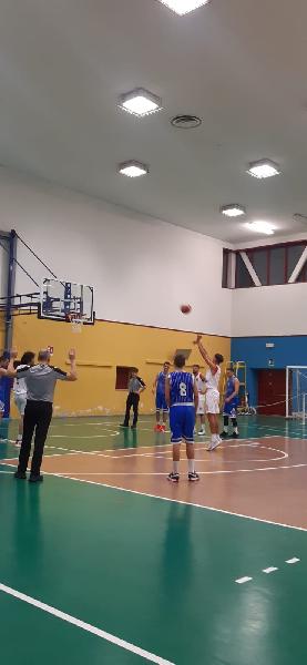 https://www.basketmarche.it/immagini_articoli/24-11-2024/ponte-morrovalle-supera-volata-feba-civitanova-600.jpg