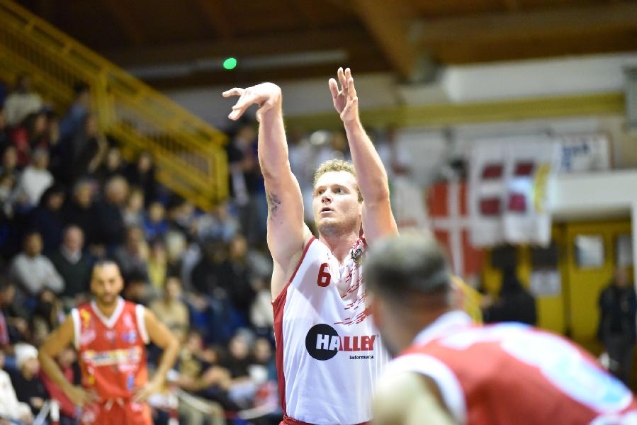 https://www.basketmarche.it/immagini_articoli/24-11-2024/vigor-matelica-pronta-match-pallacanestro-recanati-600.jpg