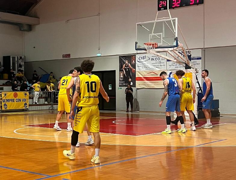 https://www.basketmarche.it/immagini_articoli/25-01-2025/titano-marino-passa-volata-campo-guelfo-basket-600.jpg